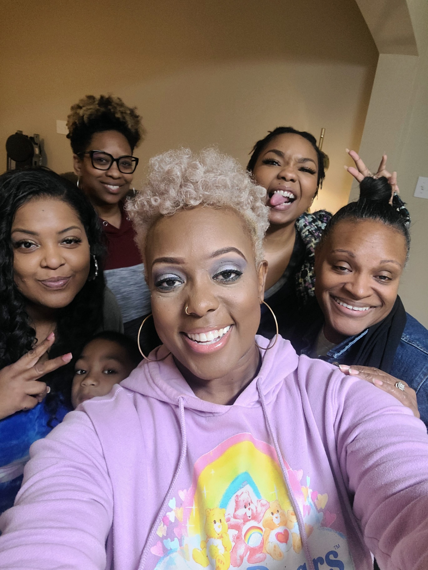 The whole crew — sisters, laughter, and love.
